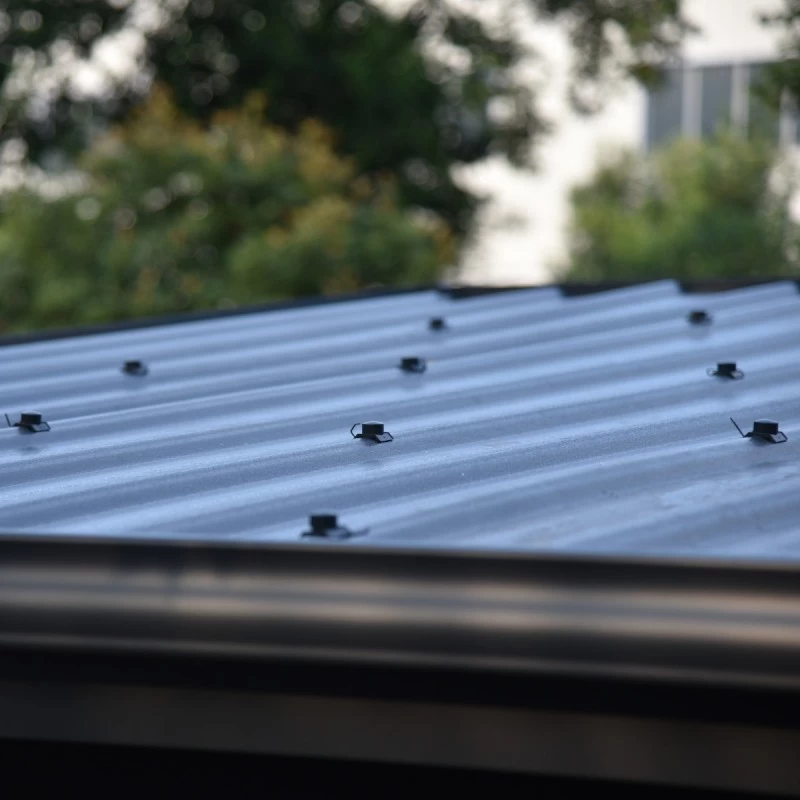 Abri De Jardin En Bois Composite 28mm Gris Clair 4,41m² PREMIUM Toit Plat - Woodlife Garden 8 Abri De Jardin En Bois Composite 28mm Gris Clair 4,41m² PREMIUM Toit Plat - Woodlife Garden – Image 6