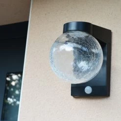 Applique Solaire Décorative Helios 200lm Avec Détection - MUNDUS -Abri De Jardin applique solaire decorative helios 200lm avec detection mundus 1