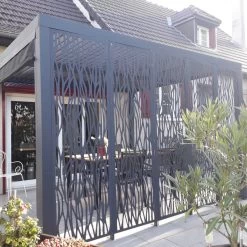 Pergola Bioclimatique Alu Anthracite 10,80m² Toit Avec Lames Ovales Alu + 5 Panneaux Moucharabieh + 1 Rideau Gris – HABRITA 12 Pergola Bioclimatique Alu Anthracite 10,80m² Toit Avec Lames Ovales Alu + 5 Panneaux Moucharabieh + 1 Rideau Gris – HABRITA -Abri De Jardin pergola bioclimatique alu anthracite 1080m toit avec lames ovales alu 5 panneaux moucharabieh 1 rideau gris habrita 4